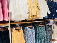 -优衣库(北京万柳华联购物中心店)