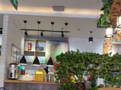 -拿渡·水煮鱼麻辣香锅(王府井奥莱·香江小镇店)