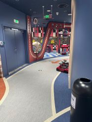 -奈尔宝家庭中心·亲子餐厅(北京东坝万达店)