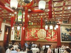 -梅龙镇酒家(南京西路总店)