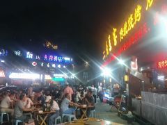 -老兰家传统烧烤炒菜泡馍(小南门店)