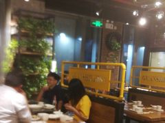 大堂-管氏翅吧(中关村店)