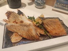 盐味烤三文鱼鳍-三禾寿司(君尚店)