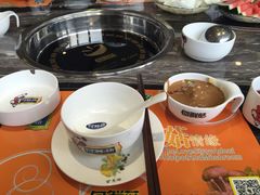 何鲜菇火锅(大营盘店)-何鲜菇火锅(大营盘店)