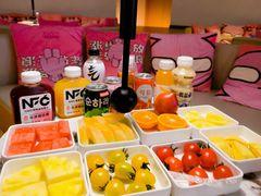 -涨巢·潮玩水疗局