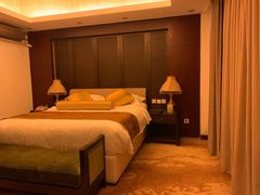 -中家鑫园温泉酒店鑫悦汤泉