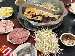 -储奇门鳝鱼火锅(总店)