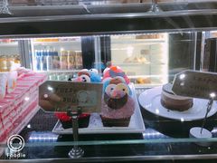 -12 Rocks Beach Bar Cafe