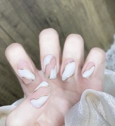 -慕拉美甲美睫皮肤管理