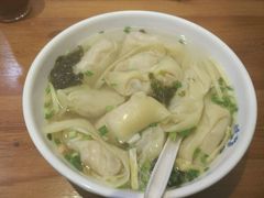 -周素珍湖州大馄饨(直戒坛寺巷店)