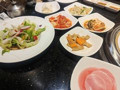 -木槿花韩式炭烤·熟成肉工坊(孙文东路店)