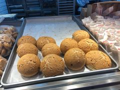 -鲍师傅糕点(江苏路店)