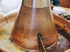 -果松木炭酸菜铜火锅·外婆参鸡汤