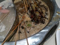 -袁记串串香(泉水轻轨站店)
