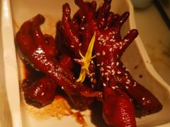 吮指鸡爪-桂满陇-十里风荷(合生汇店)