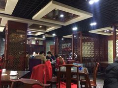大堂-老兰家传统烧烤炒菜泡馍(小南门店)