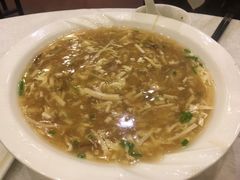 酸辣汤-梅龙镇酒家(南京西路总店)