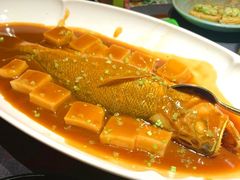 黄鱼烧手作年糕-南里山房·新淮扬菜(徐汇万科店)