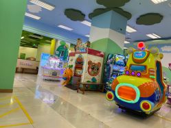 -莫莉幻想儿童乐园(深圳东湖永旺店)