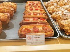 香肠起酥包-OUR Bakery(SKP-S店)