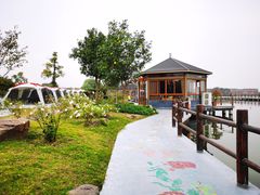 -鹅湖玫瑰文化园