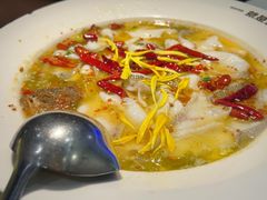 -酸渡·老坛酸菜鱼·现炒下饭菜(港惠新天地店)