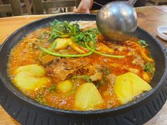 -喇喇排骨火锅·传统韩式脊骨汤(望京西园总店)