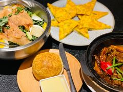 -来龙里 精致 东南亚餐室(万象城店)