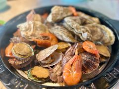 -巧克力渔家.小船海鲜胶东菜(万平口店)