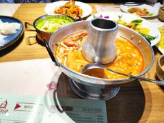 -暹罗酒肆泰餐厅酒吧