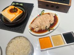 -芽笼芽笼新加坡餐厅(环球港店)