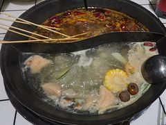 -伍师兄市井火锅(东部星悦天地店)