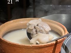 -麻六记(凤凰汇店)