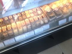 -红宝石·鲜奶小方(长阳店)