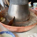 青岛看海的铜锅火锅店
