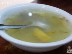 酸菜粉丝汤-雷祖芳老妈蹄花店