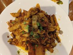 -那家老院子东北菜·饺子·小鸡炖蘑菇(艳华街店)