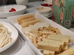 -爱丽格斯火锅(东岸国际店)