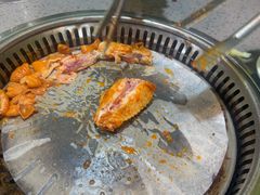 -金滏山·烤肉海鲜火锅自助(襄阳万达店)
