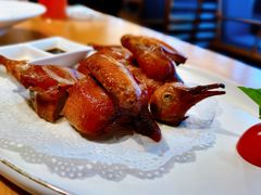 玻璃脆皮乳鸽-粤秀餐厅(国货店)