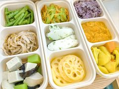 九宫格（盲盒）-轻蔬不用等·素食(江苏路店)