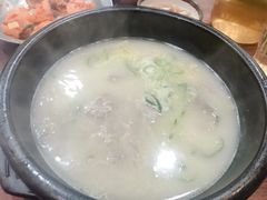 肉多多雪浓汤-神仙雪浓汤(明洞店)