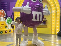 -m豆巧克力世界(上海世茂广场店)