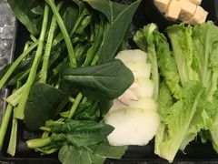 -一席地·本地鸡窝·杭帮鸡火锅(萧山银隆百货店)