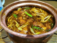 小铜锅烧牛肉米线-雀舞云南菜(乐客城店)
