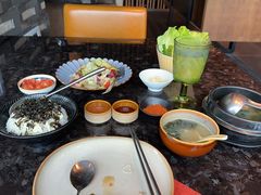 -雾山韩式烤肉·海南糟粕&椰子鸡火锅·海景餐厅(三亚绿发山海天JW万豪酒店)