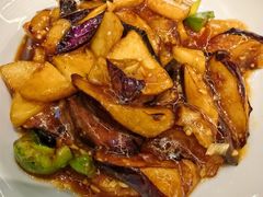 -关东小磨东北菜(上海长风大悦城店)