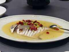 普宁豆酱蒸鲳鱼-Yan Ting 宴庭中餐厅(上海静安瑞吉酒店)