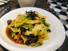 凉拌藕片-肥鱼屯活鱼锅(惠工街店)