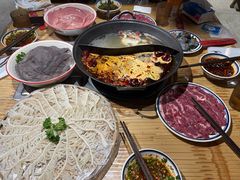 -袁山山重庆火锅(丈八北路店)